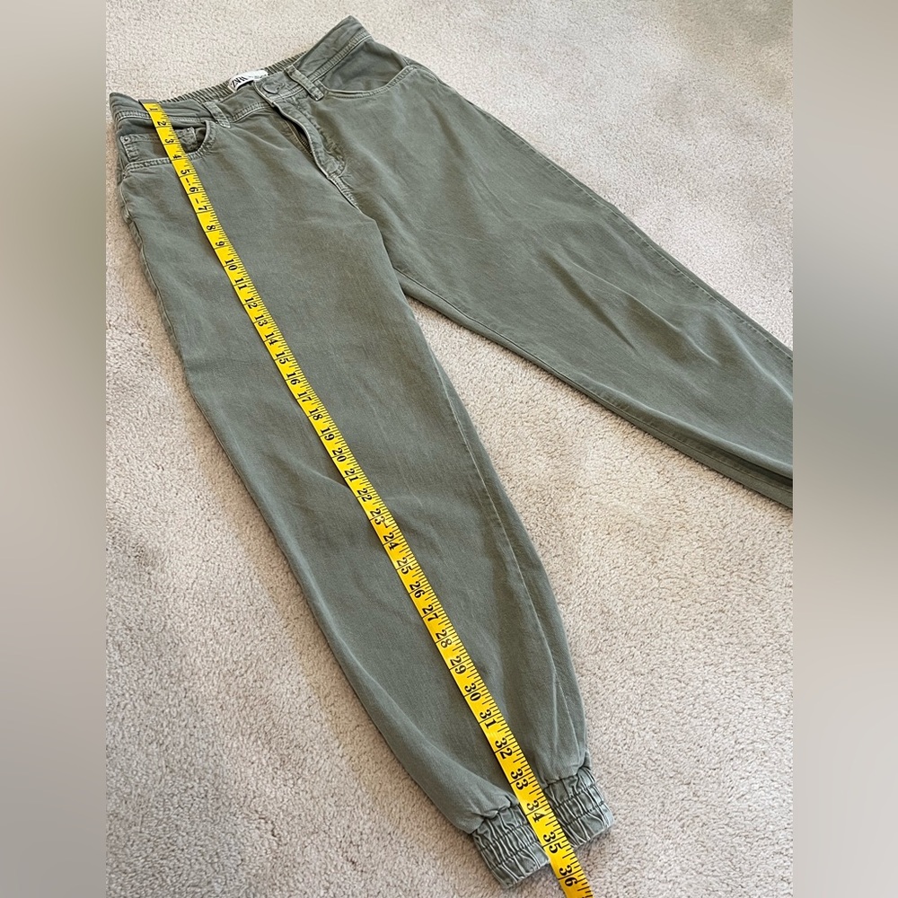Zara The Mercer Jogger In Green Size S, 26 - image 4